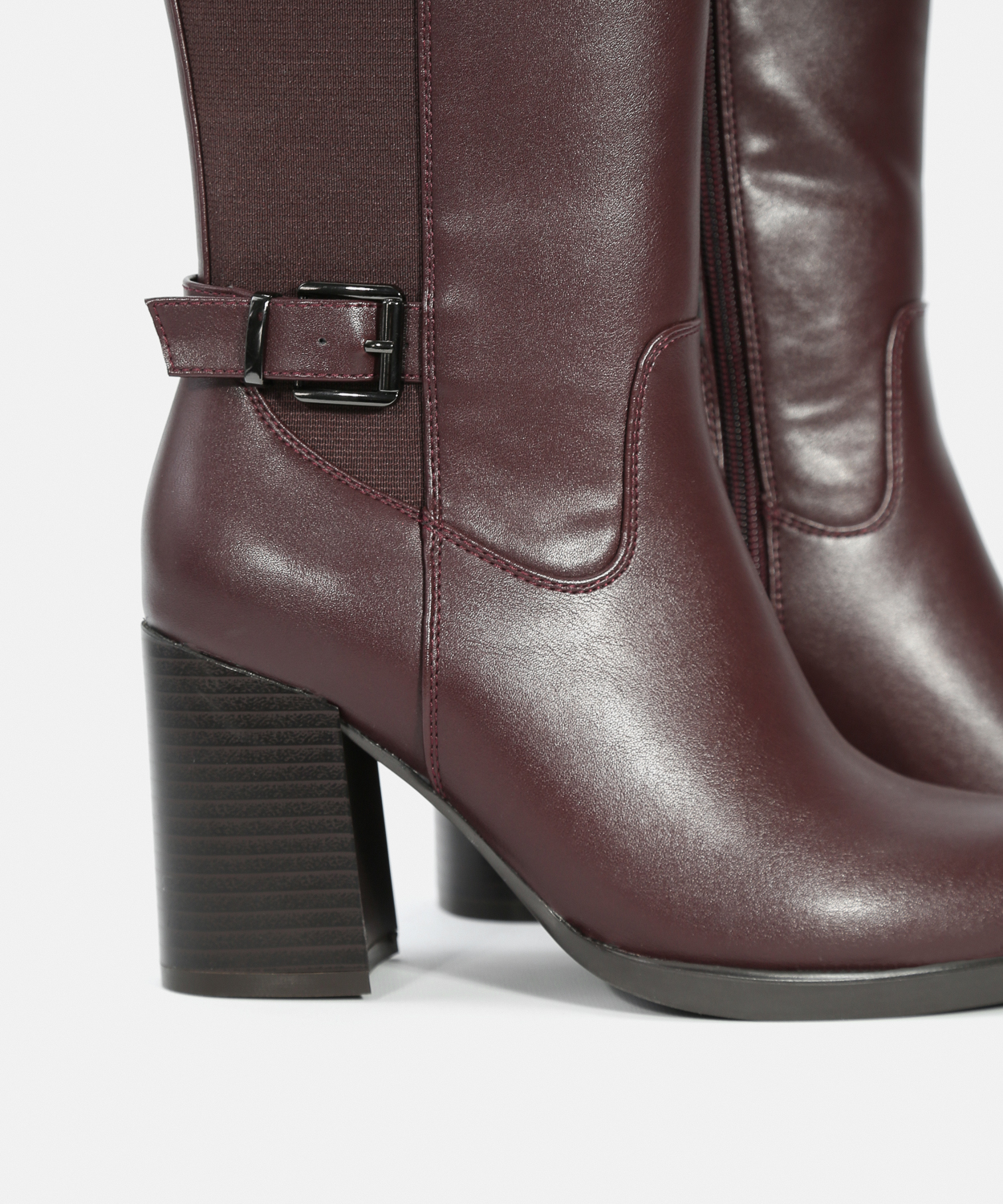 Botas altas salto fivela image number null